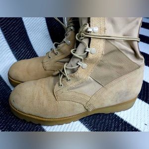 Desert style combat boots size 11D